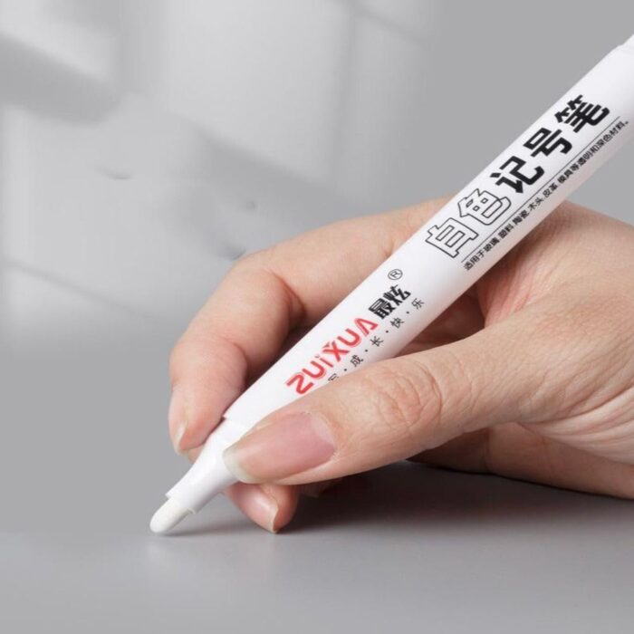 White Permanent Marker Pen – Bold