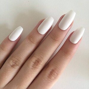 Artificial Designer Nail-Art Set