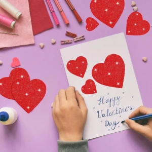 Party Decoration – Glitter Heart Shape Banner