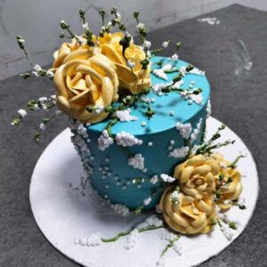 Delicious Fresh Cream Cake – Rose Decorated Cake