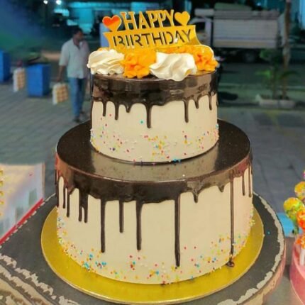 Delicious Fresh Cream Cake – King's Crown Cake Cake