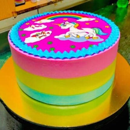 Delicious Fresh Cream Cake – King's Crown Cake Cake
