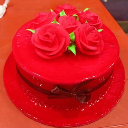 Delicious Fresh Cream Cake – King's Crown Cake Cake