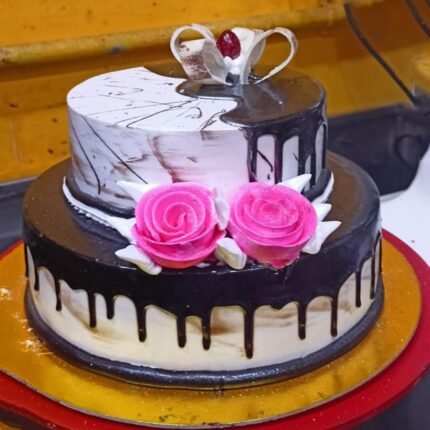 Delicious Fresh Cream Cake – King's Crown Cake Cake