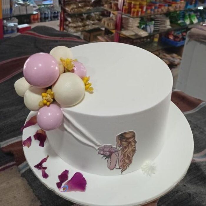 Delicious Fresh Cream Cake – Lovely Lady Cake - Image 1
