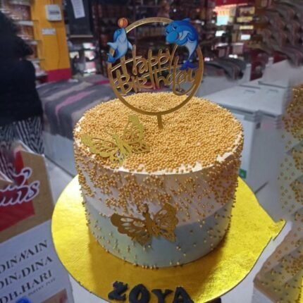 Delicious Fresh Cream Cake – King's Crown Cake Cake