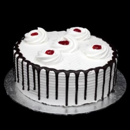 Delicious Fresh Cream Cake – King's Crown Cake Cake