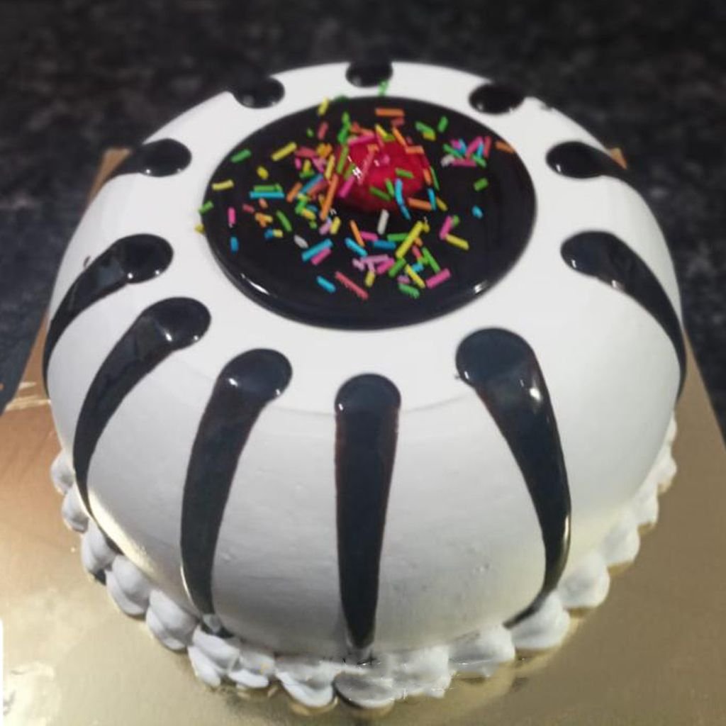 cake-11.jpg Fresh Cream Cake, Black Designer Cake - Image 1